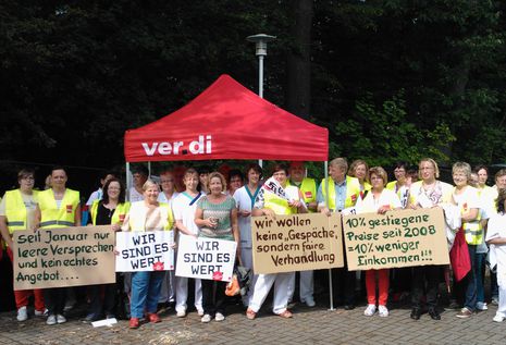 Protest der Beschäftigten am Heim in Doberlug-Kirchhain