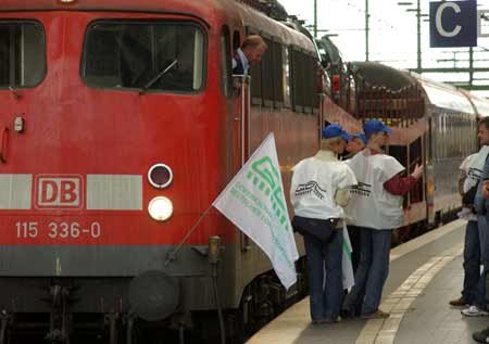 Letztes Jahr legte die GDL den Schienenverkehr mehrfach lahm. Streiken jetzt Transnet und GDBA?