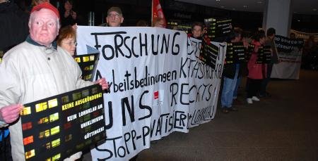 Bereits im Dezember gab es eine Aktion gegen Ausgr&#252;ndungen am Klinikum G&#246;ttingen. Heute wird wieder demonstriert.