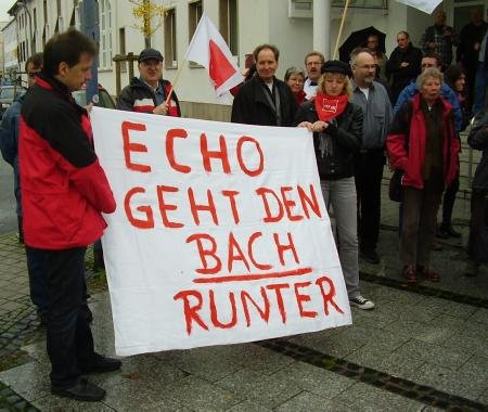 Protestaktion gegen die Pl&#228;ne des Darmst&#228;dter Verlegers Bach