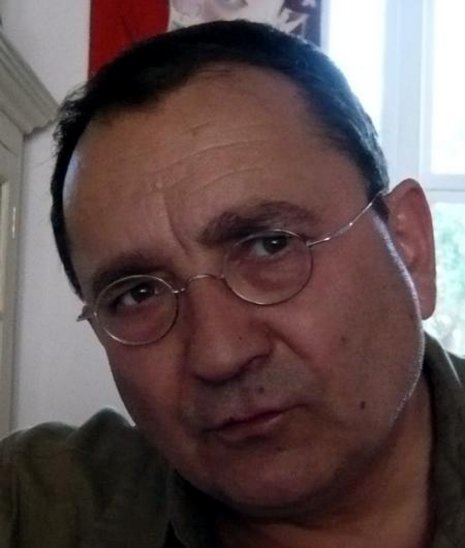 Der Journalist und Literaturwissenschaftler Germinal Civikov