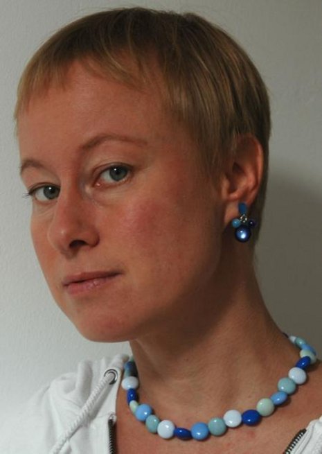 Tina Veihelmann wurde 1970 in Werneck (Unterfranken) geboren. Sie arbeitet seit 2007 beim &#187;Freitag&#171;.
