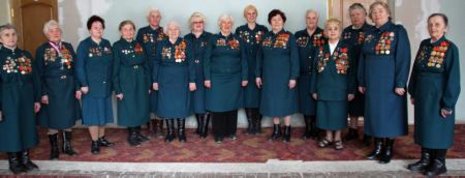 »Kampfgefährtinnen« – der Chor der Veteraninnen von Smolensk