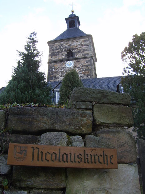 Die Nicolauskirche von Leina
