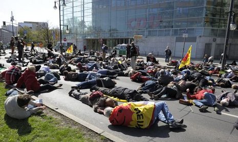 Protestaktion vor der CDU-Parteizentrale