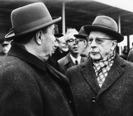 Letztes Treffen der beiden Parteichefs in der DDR: Ulbricht verabschiedet Breshnew, 3. 12. 1970