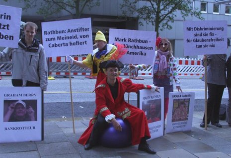 Scientology empf&#228;ngt seinen Kritiker Rathbun in Hamburg