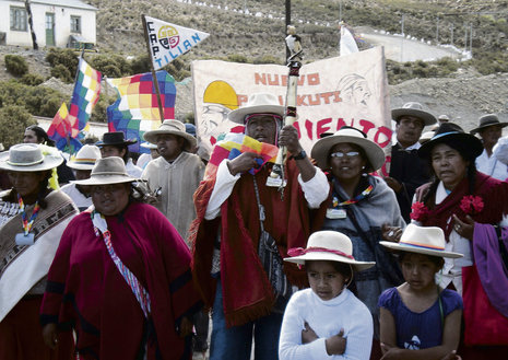 Erwartungsvoll: Die Indígenas im Norden Argentiniens beim Besuch des UN-Sonderberichterstatters James Anaya