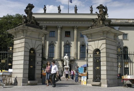 Im Rechtsstreit mit der Berliner Humboldt-Universität setzten sich zwei klagende Studenten durch.