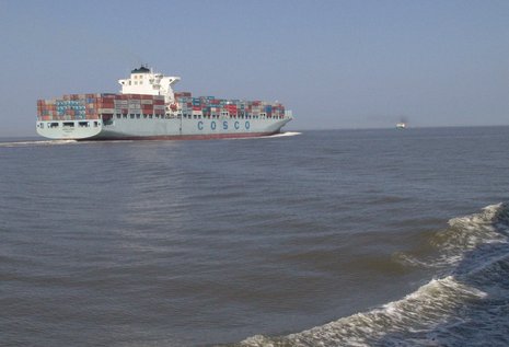 Umweltfreundlich? Containerschiff auf der Nordsee