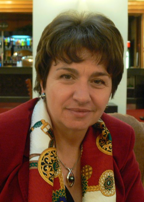 Dr. Meglena Plugtschiewa ist Abgeordnete des bulgarischen Parlaments und stellvertretende Vorsitzende des Ausschusses für Europaangelegenheiten und Kontrolle der EU-Fonds.