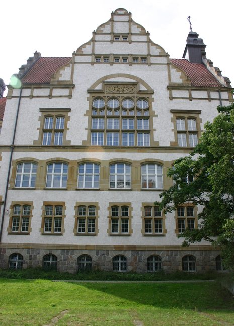 Das Karl-Liebknecht-Gymnasium in der Wieckestraße 1b