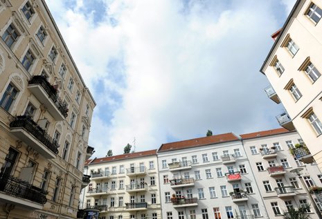 Sanierte Altbauten in Berlin-Friedrichshain – beliebtes Spekulationsobjekt für Finanzinvestoren