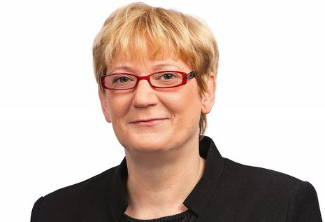 Martina Michels ist Abgeordnete im Europäischen Parlament (LINKE) und dort im Ausschuss für Kultur und Bildung tätig.